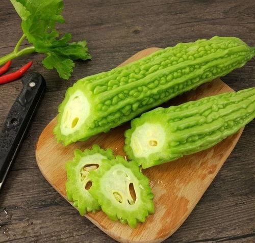 网红在线吃瓜意味着什么,揭秘网络时代的娱乐现象与社交趋势